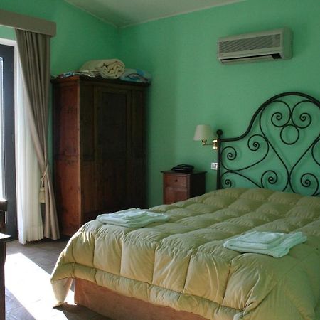 Pian Del Sorbo Guest House Saturnia Room photo